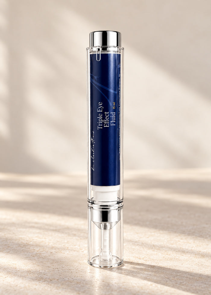 Das Triple Eye Effect Fluid allein auf hellem Grund.